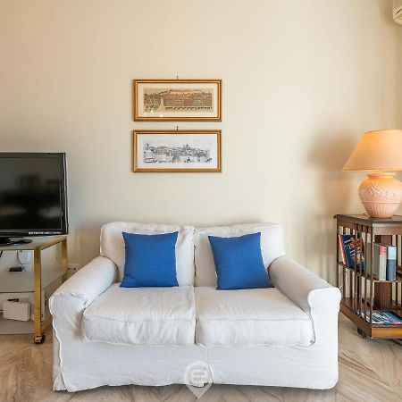 Cityscape Vista Apartment Кальяри Экстерьер фото