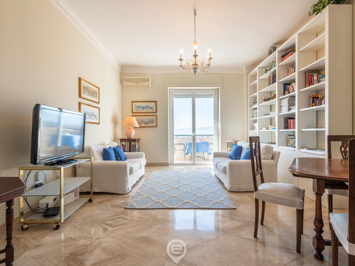 Cityscape Vista Apartment Кальяри Экстерьер фото