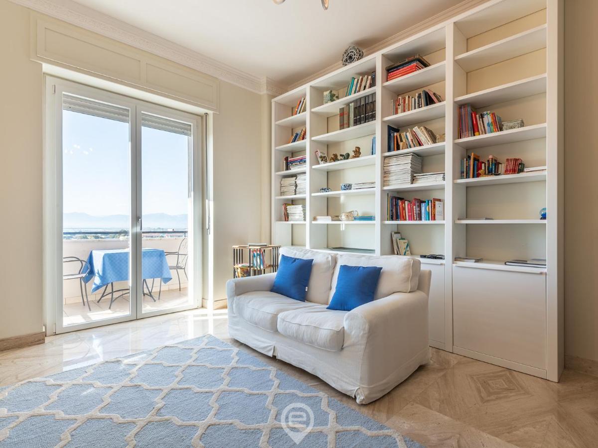 Cityscape Vista Apartment Кальяри Экстерьер фото