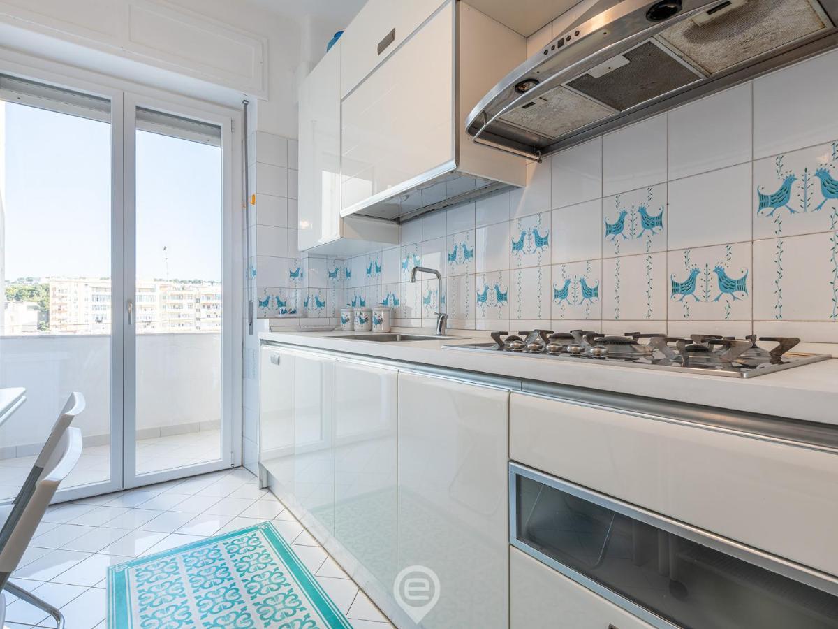 Cityscape Vista Apartment Кальяри Экстерьер фото